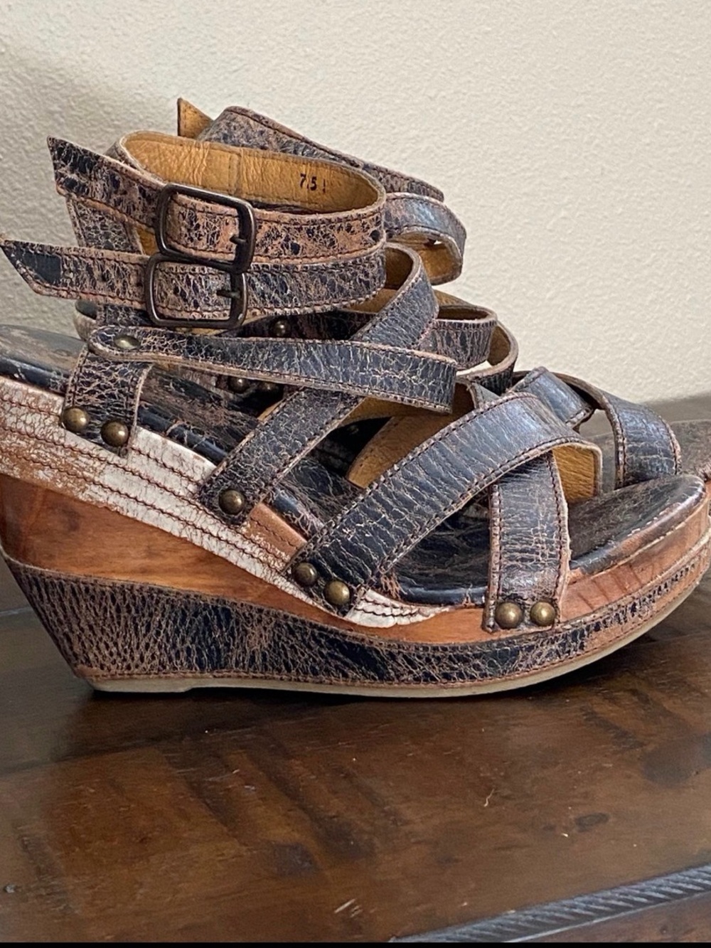 Bed Stu Juliana Distressed Leather Wedges - Picture 2 of 6